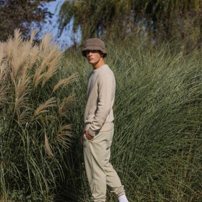 Jesienna sesja produktowa w plenerze