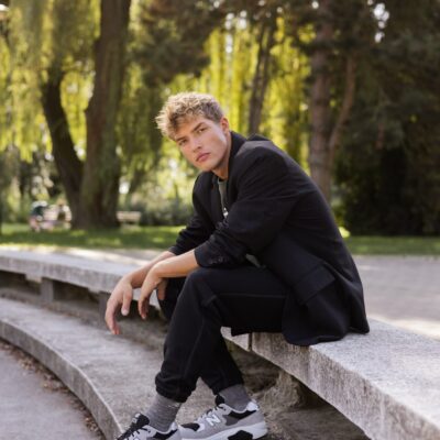 Jesienna sesja produktowa w plenerze